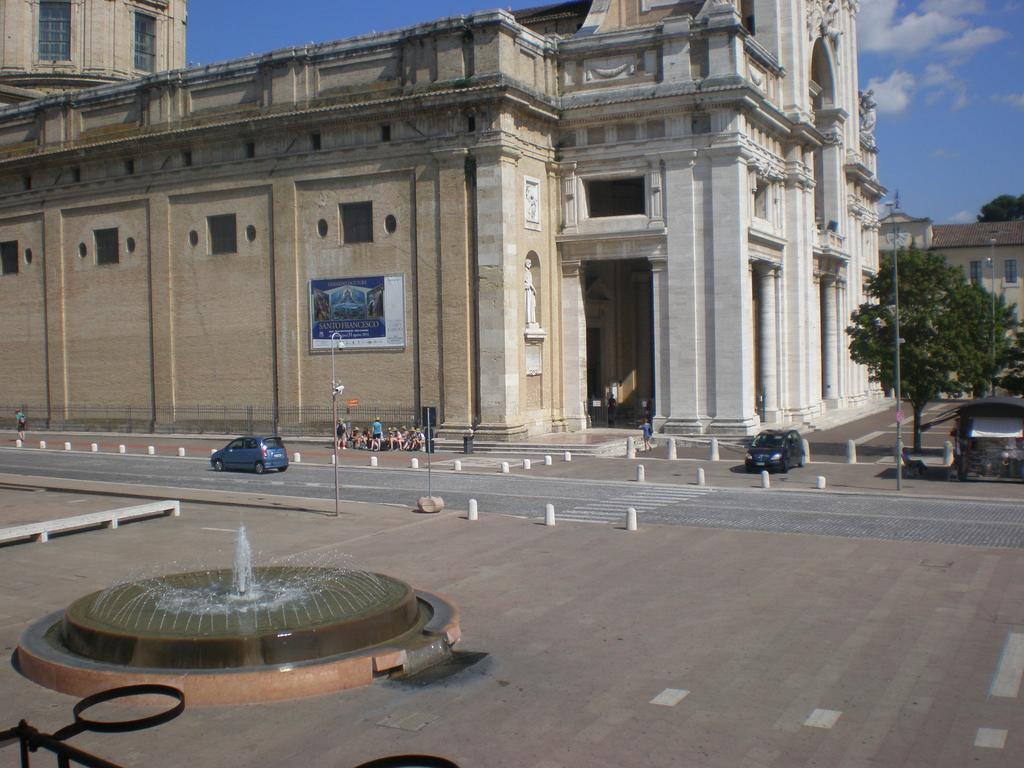Piazza Degli Angeli 호텔 아시시 외부 사진