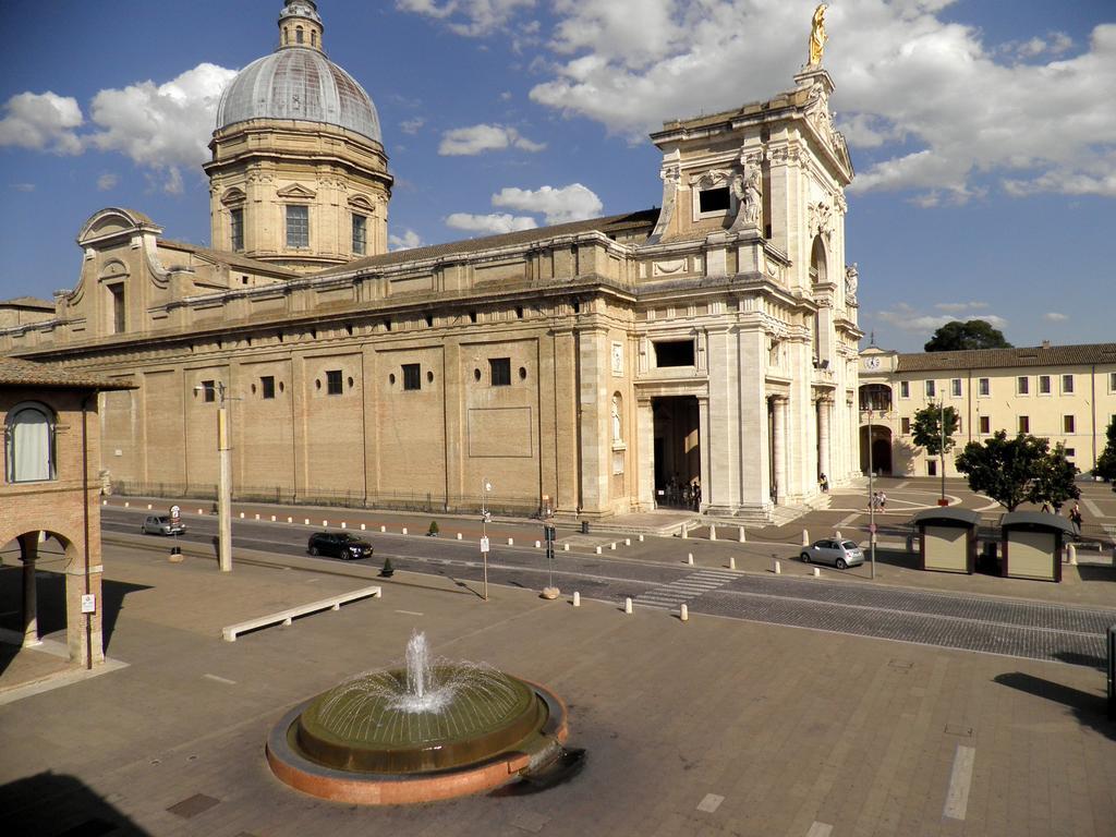 Piazza Degli Angeli 호텔 아시시 외부 사진